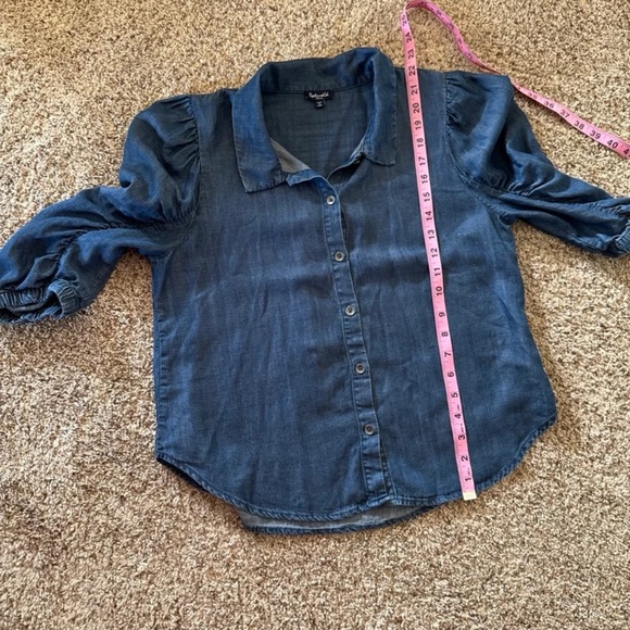 Splendid Puff Sleeve Denim Button Down Shirt 
size Small - Picture 11 of 12